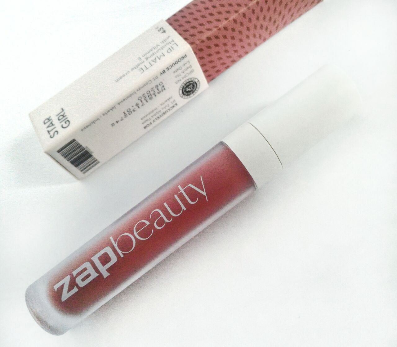 Hana No Yuri [Review] Lip Matte battle, Sportsgirl Lip Chalk VS ZAP