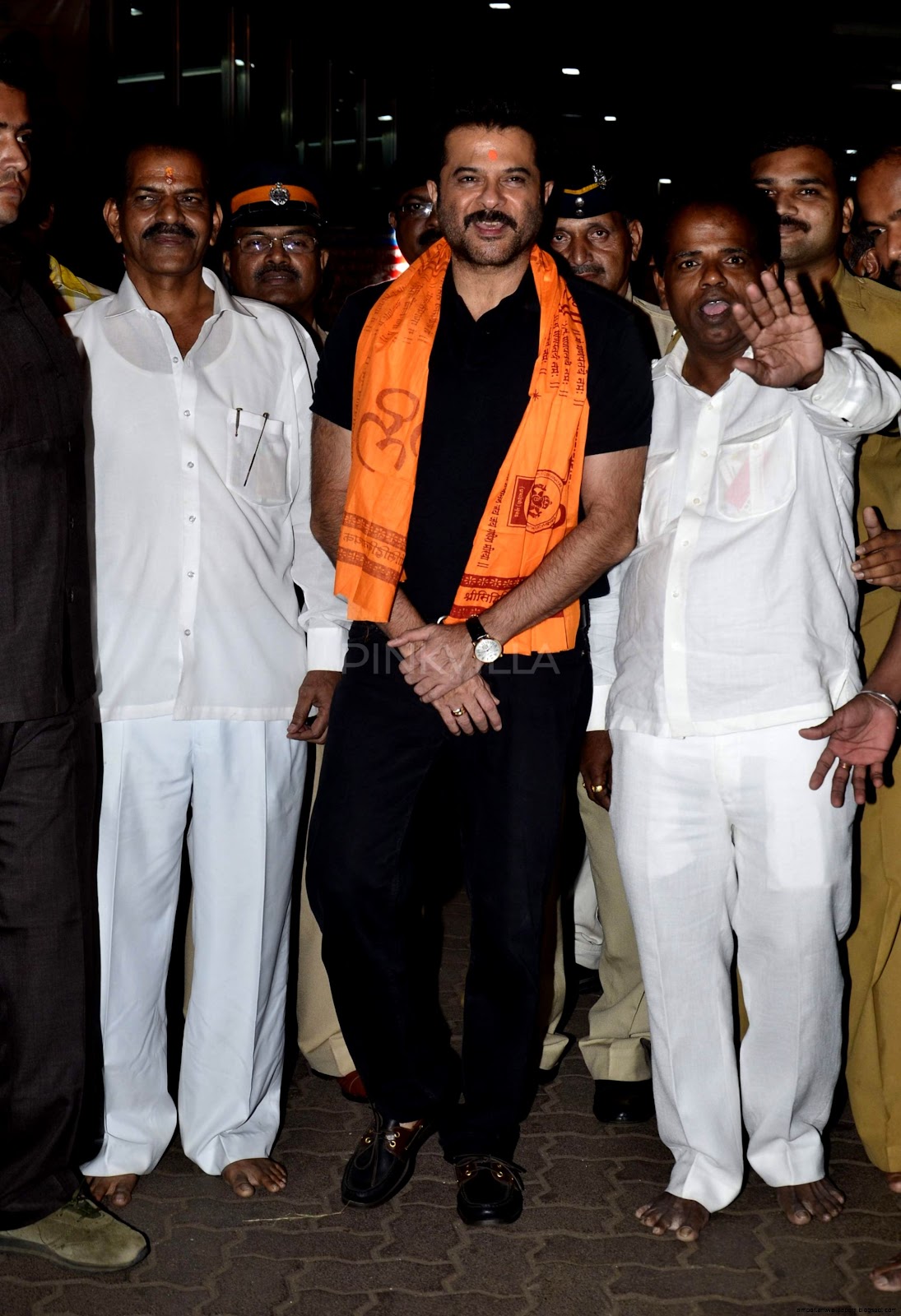 Anil offers prayers at Siddhivinayak for son Harshvardhans quotMirziyaa