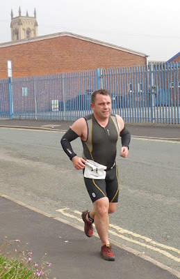 An action picture from the Keyo Brigg Sprint Triathlon 2015