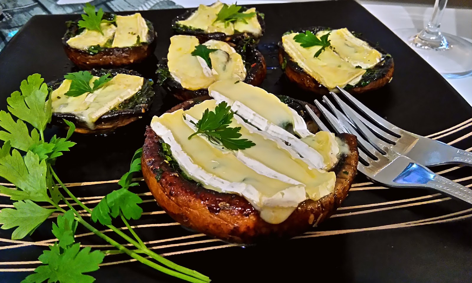 Cook&Love portobello zapiekane z camembertem