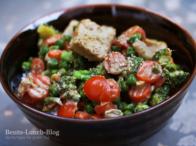 Bento Lunch Blog: Rezept: Cremige Ingwer-Tofu-Gemüsepfanne