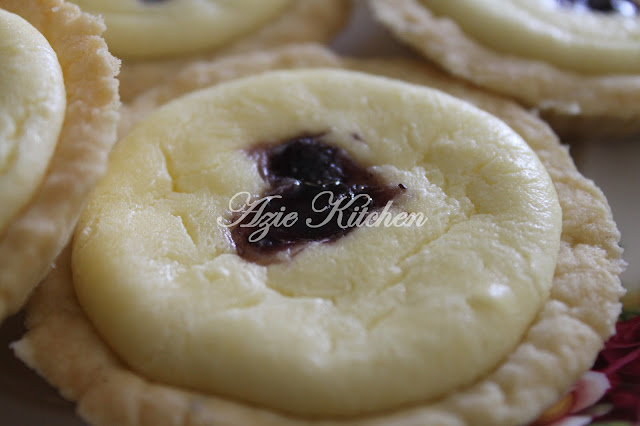 Blueberries Cheese Tarts With Love