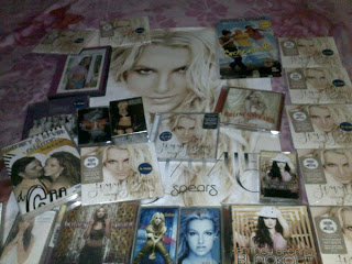 Britney Lovers Indonesia Stores