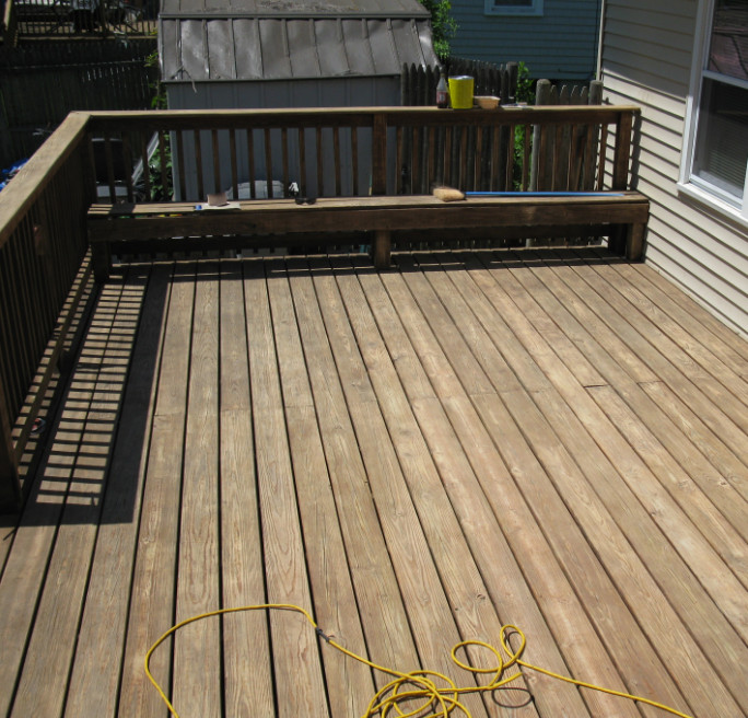 Highline Carpentry Deck Refinish