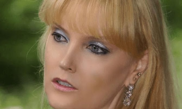 Γερμανίδα ηθοποιός προσφεύγει στο δικαστήριο της Χάγης για γενοκτονία μέσω του μεταναστευτικού! Γερμανίδα ηθοποιός προσφεύγει στο δικαστήριο της Χάγης για γενοκτονία μέσω του μεταναστευτικού!