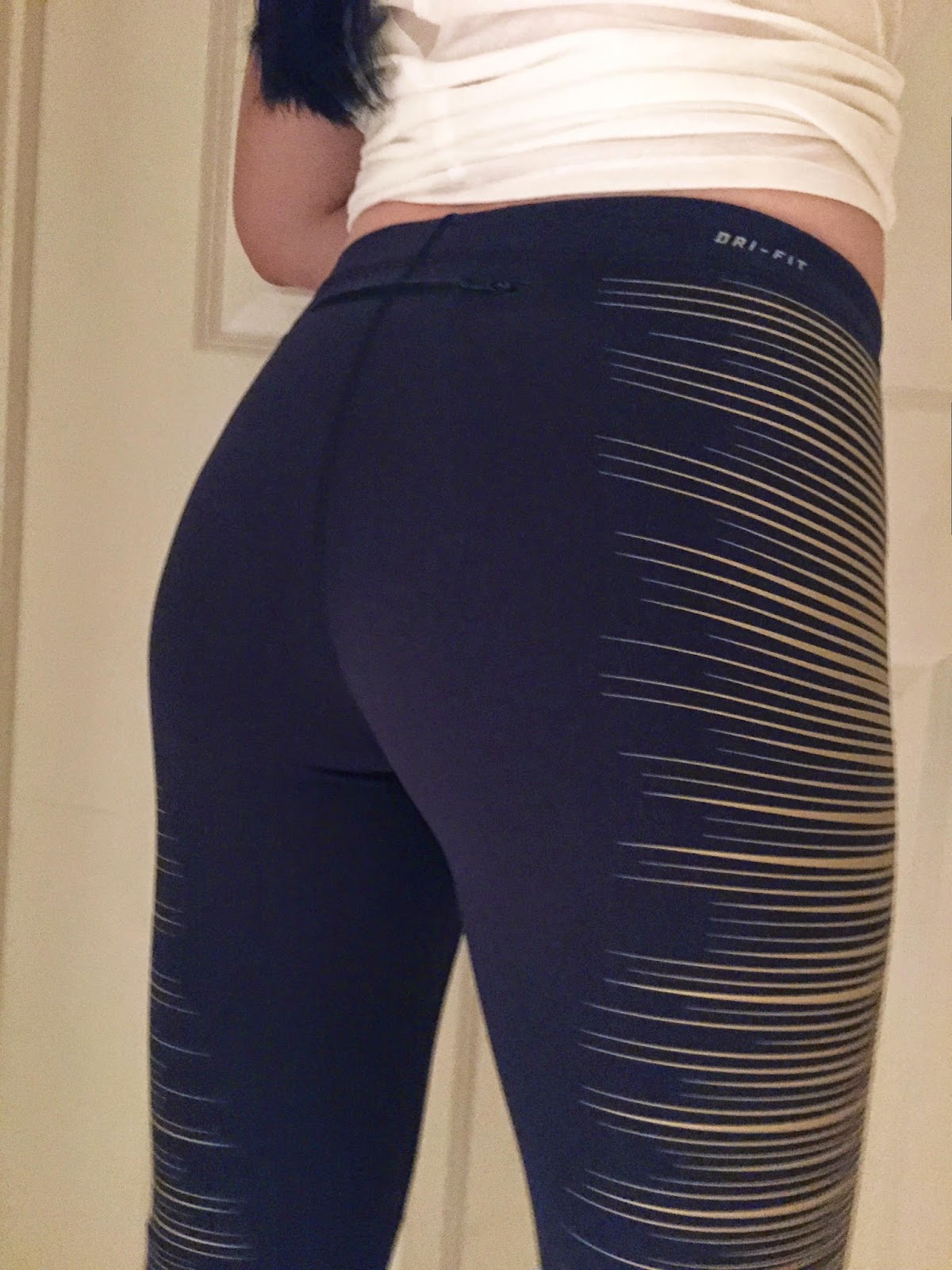 My Superficial Endeavors: Nike Flash Tights! And Another Lululemon Bra