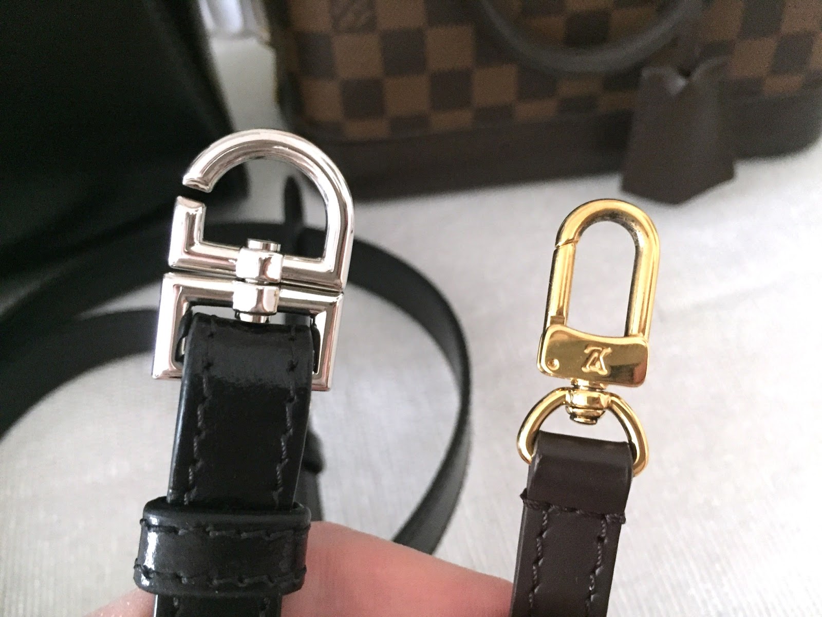 Givenchy Antigona Mini Vs Small