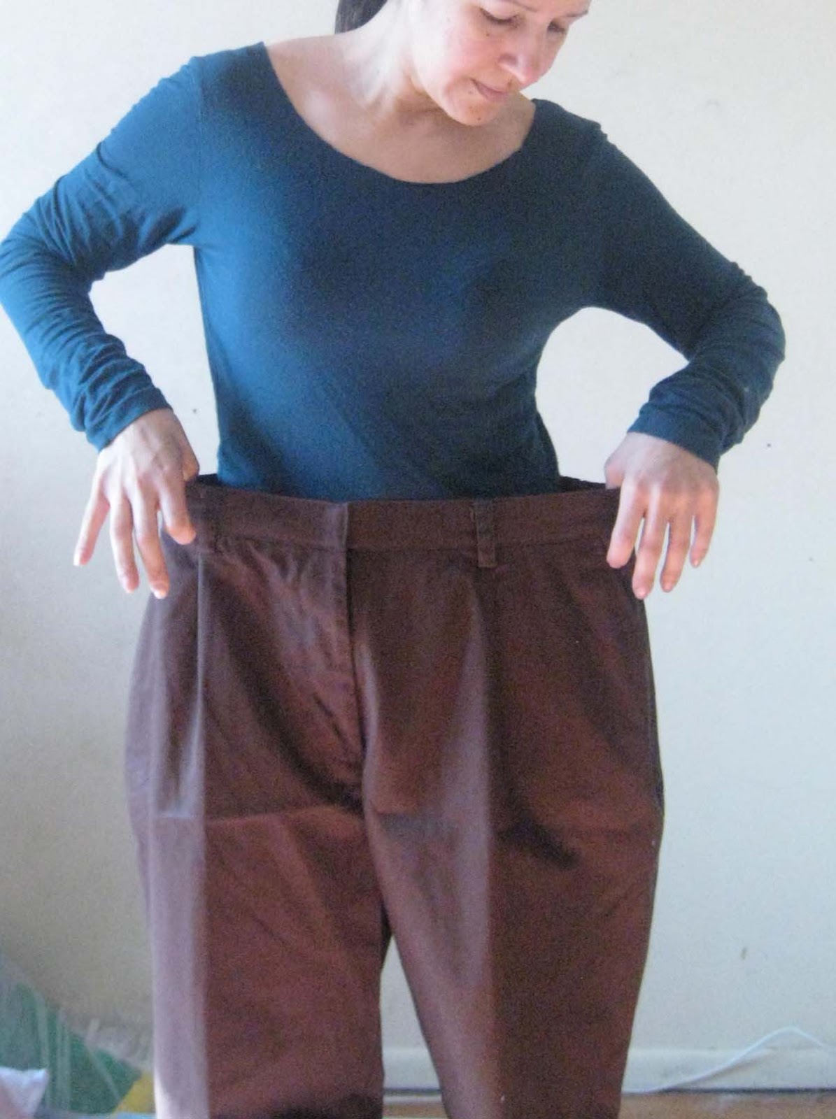 Nelesc Designs: Big Pants to Smaller Pants Refashion