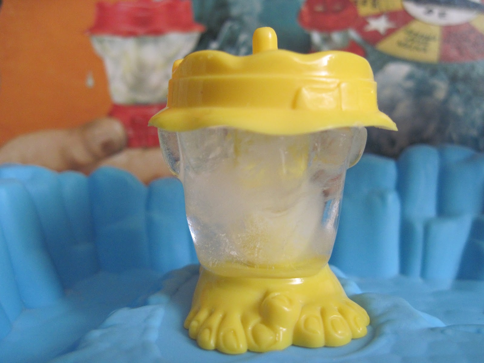 Tracy's Toys (and Some Other Stuff) 1972 Milton Bradley Ice Cube Game