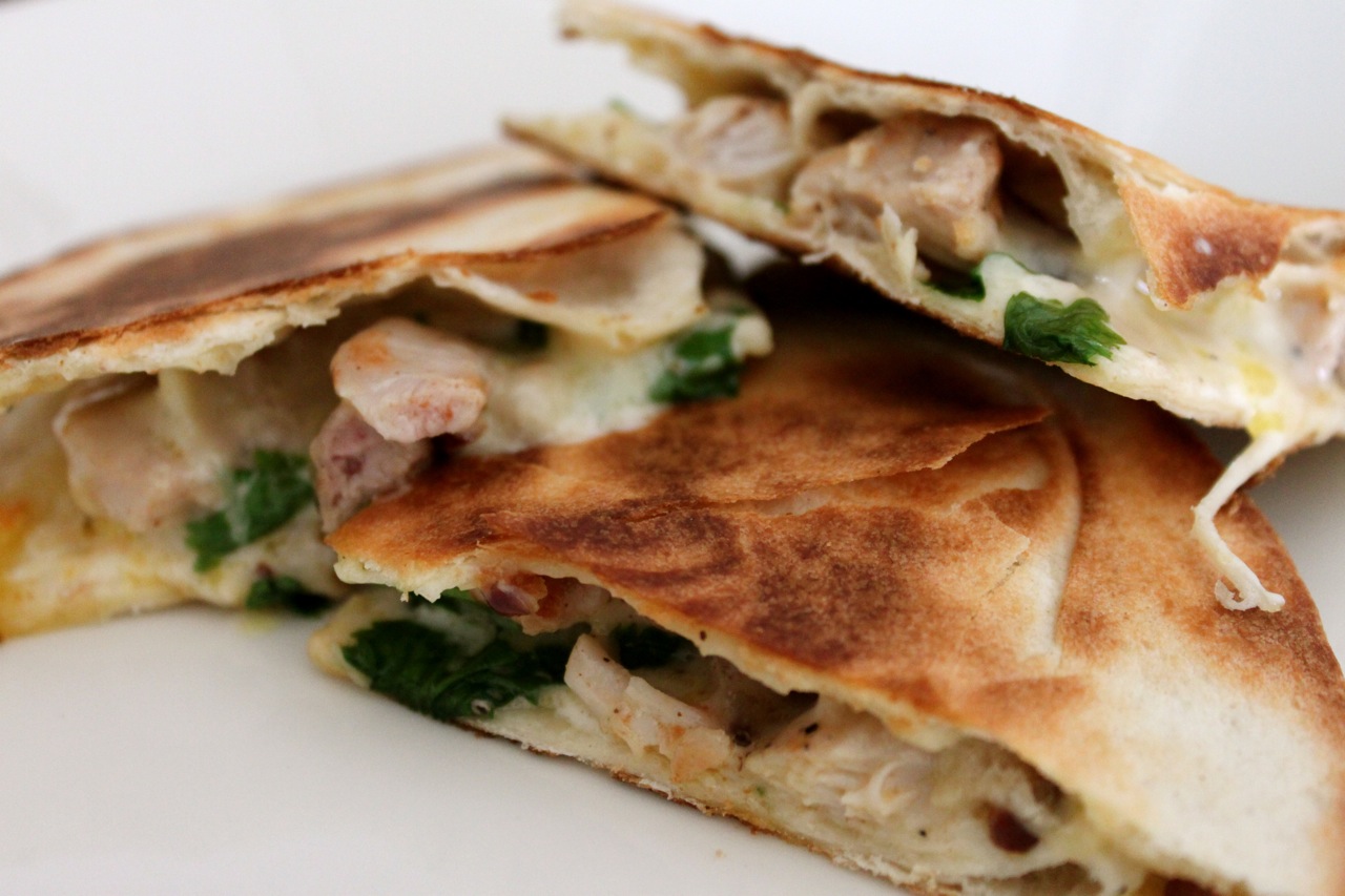 Tuulihattuenergiaa Chicken Quesadillas
