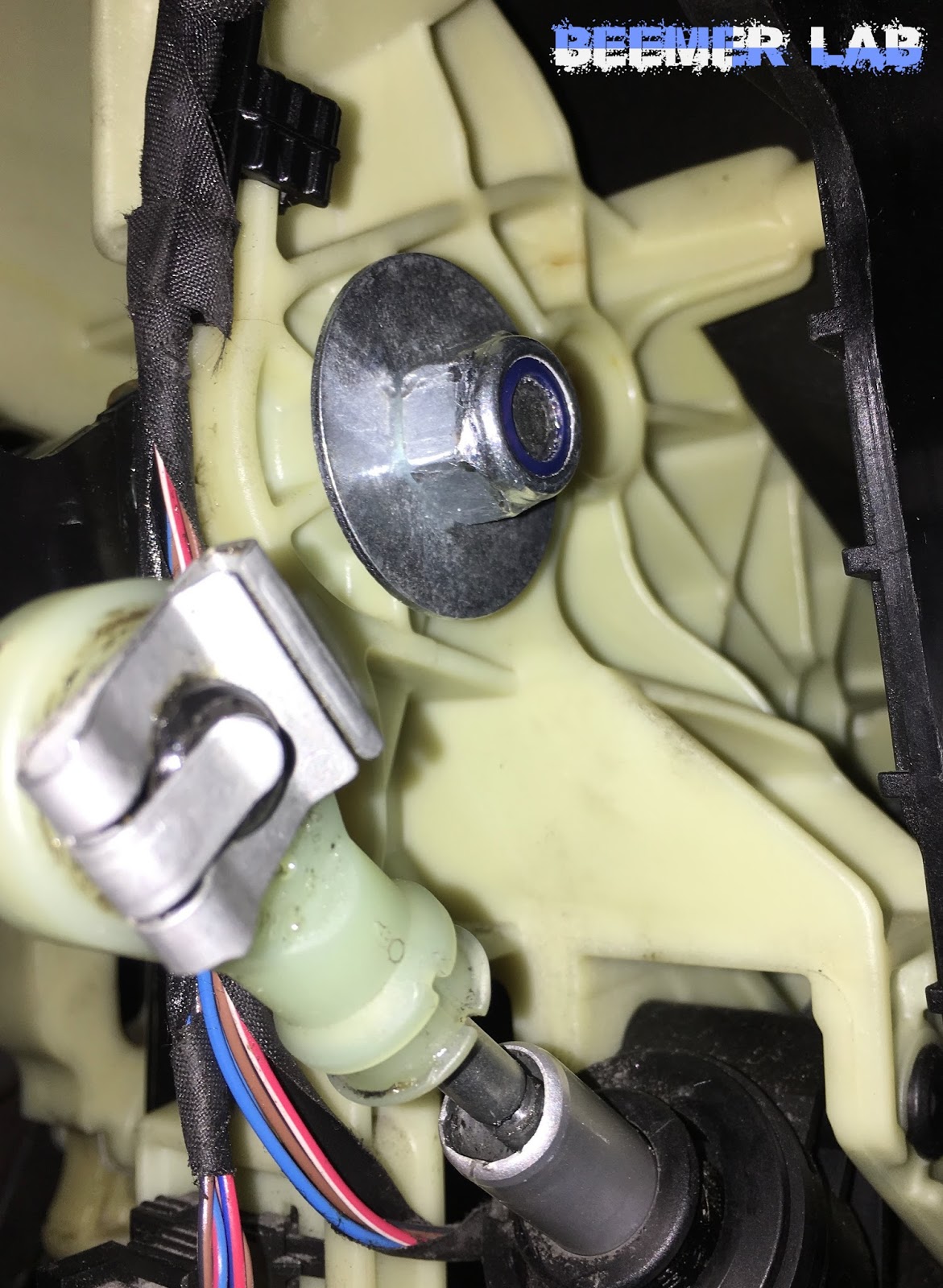 Beemer Lab F10 Clutch PedalPin Repair / Replacement [E60, E90, E92