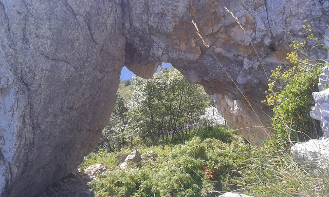 Arche naturelle du Rocher de l'Ours