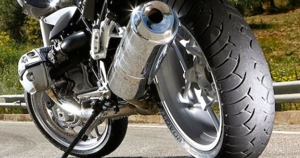 Tips Mengganti Ban Lebar Pada Motor - Maniak Otomotif
