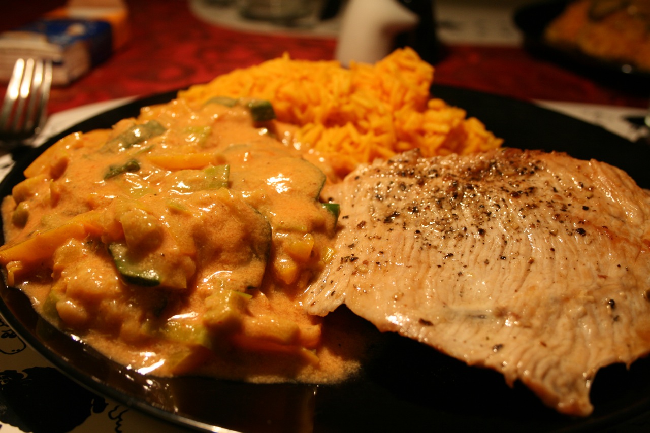 cloudy&amp;#39;s food blog: Gemüse in cremiger Sauce mit gelbem Reis
