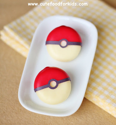 Poké Ball Cupcakes