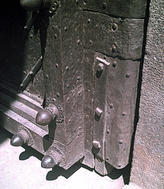 fortified iron gate at Golconda