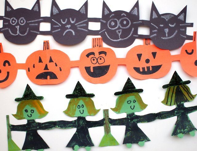 Halloween Paper Cut Chains Pink Stripey Socks