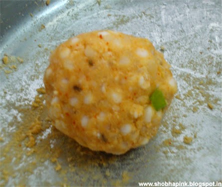 Sabudana Thalipeeth