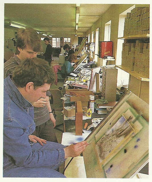 [Image: scan0028.jpg]