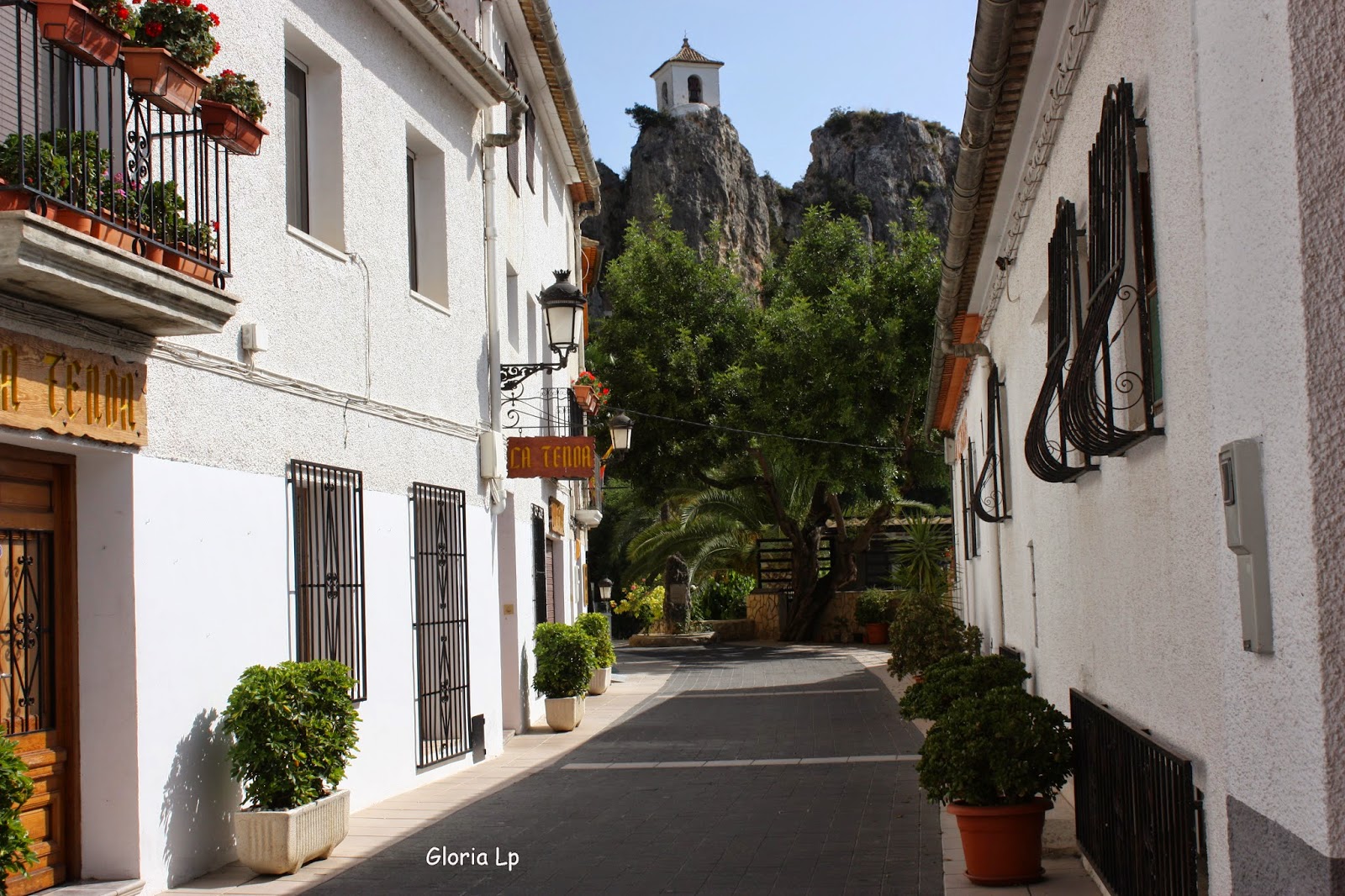 Otra mirada Turismo por el interior de Alicante, Guadalest Otra mirada Turismo por el interior de Alicante, Guadalest