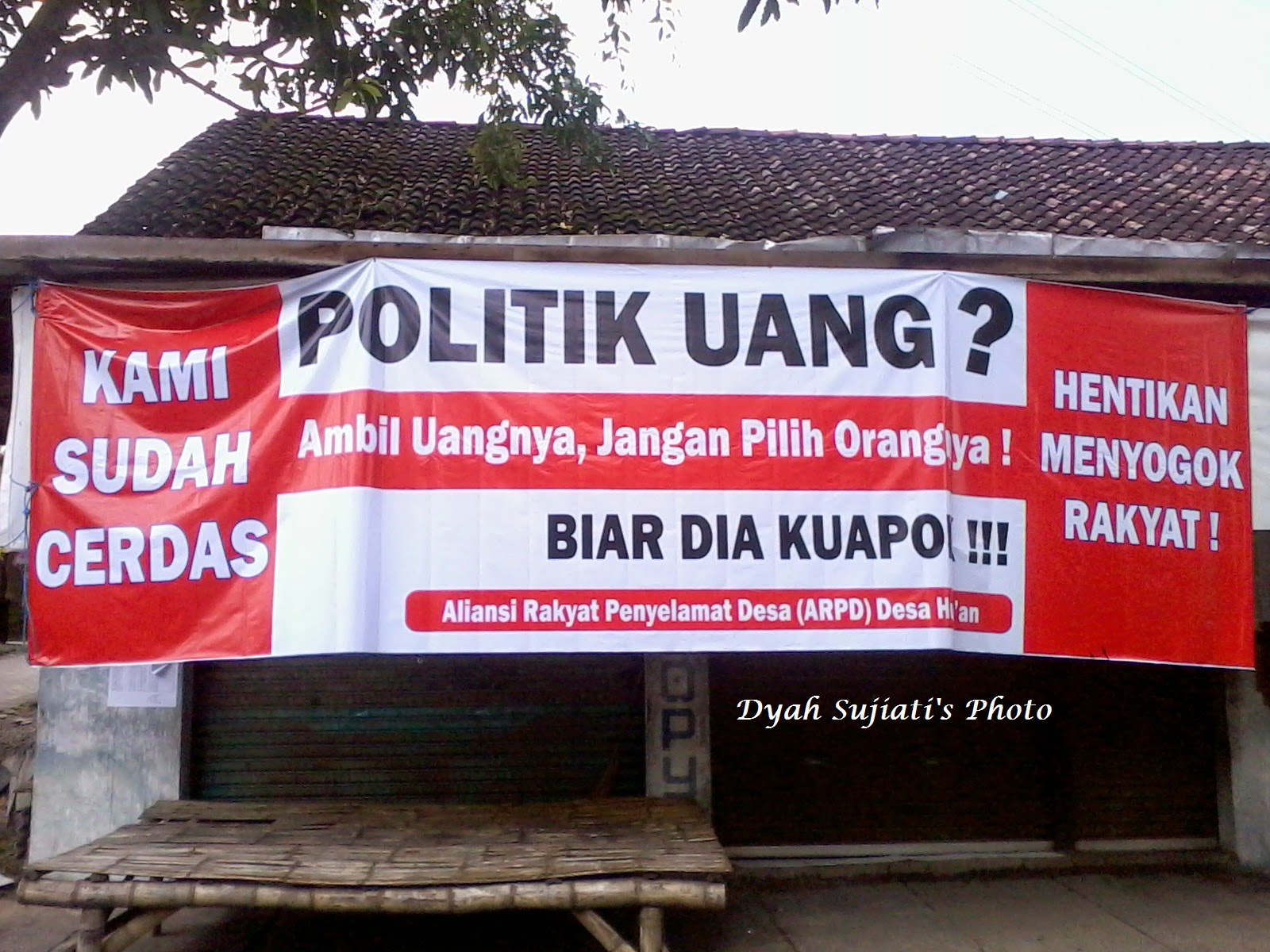 Q-media: Analisis Kasus Politik Uang dalam Pemilu 2014