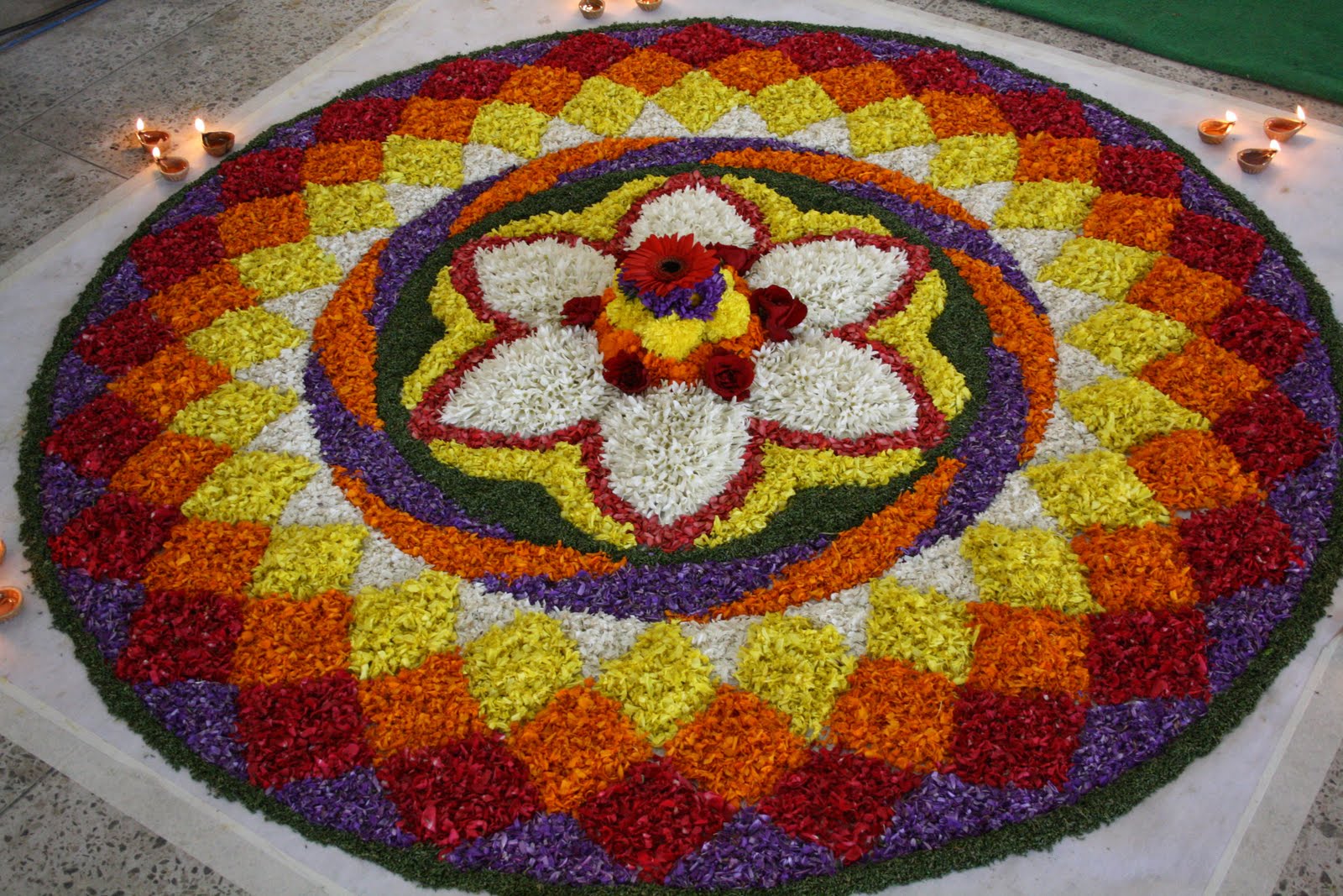 Shutter Treat. Attappokkalam (Flower Carpet)