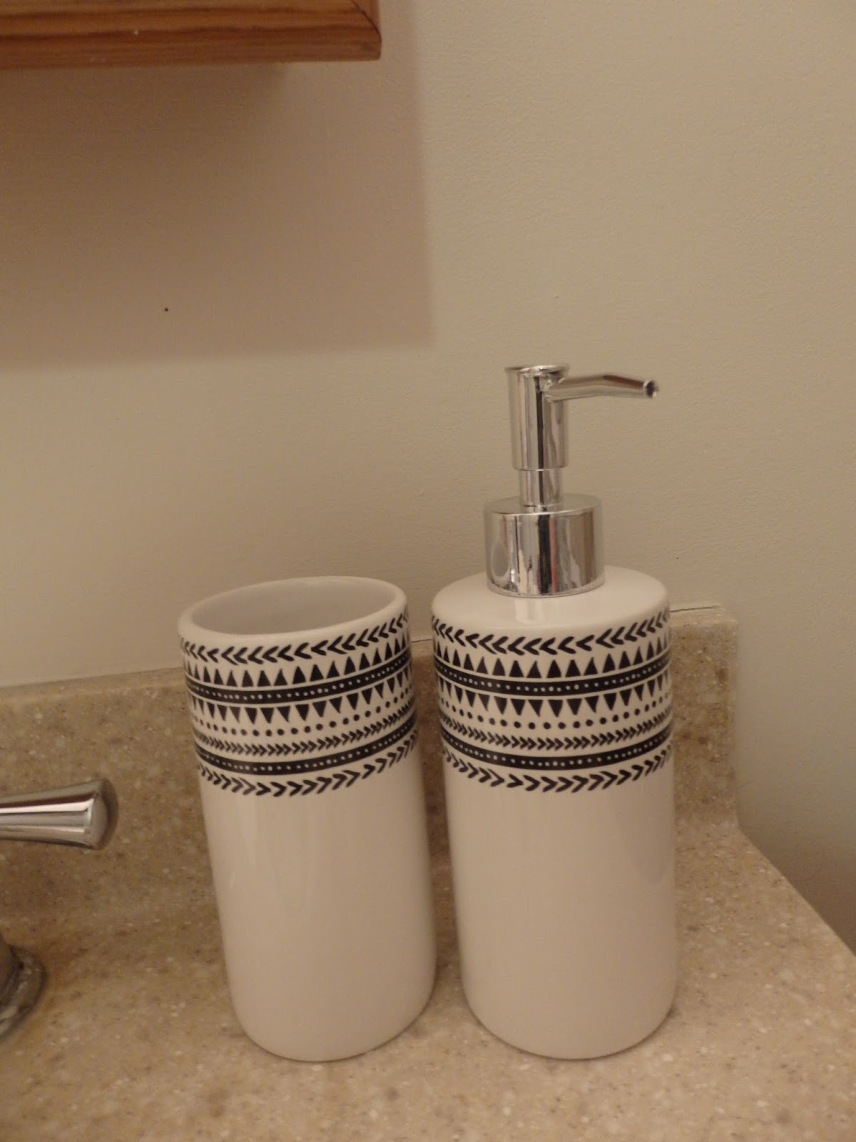 New Age Mama Spring Bathroom Makeover with Primark