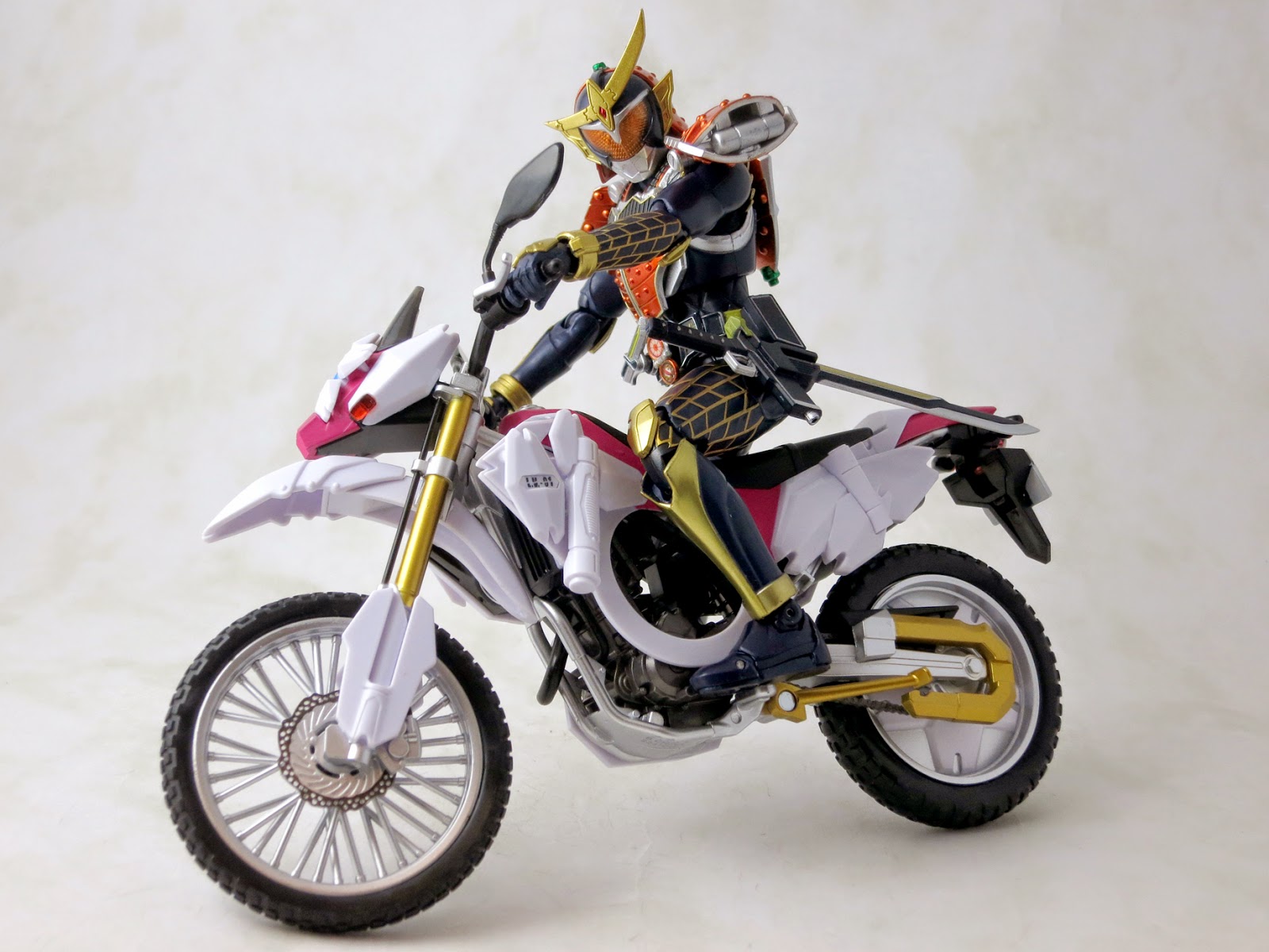 Nama Kendaraan / Motor Kamen Rider Heisei Generations