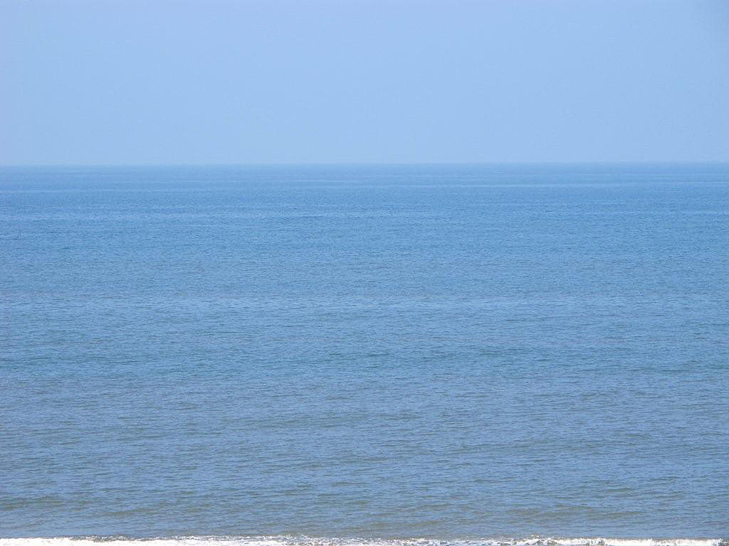 bez adresu: kwietnia 2012