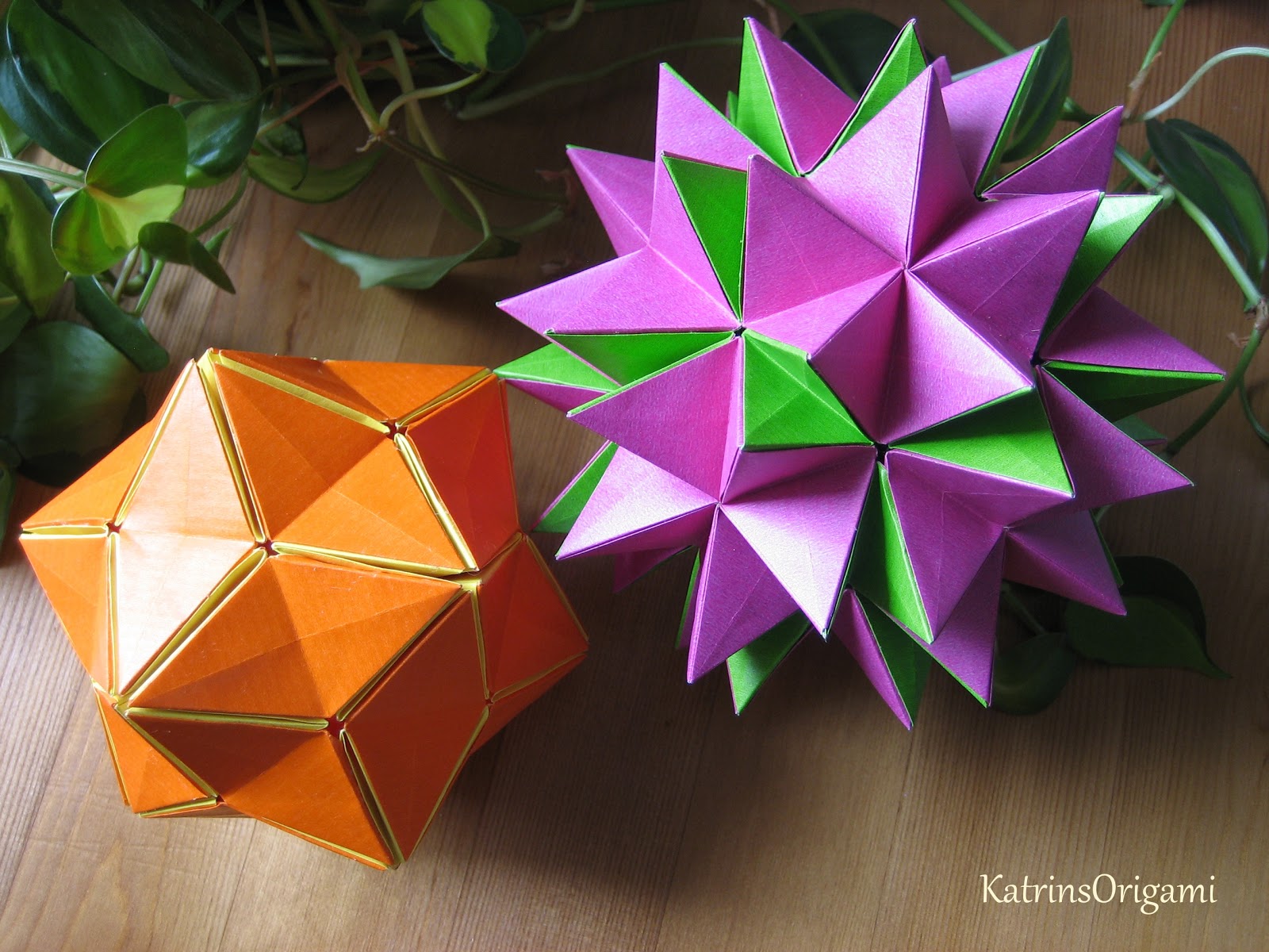 Origami die Kunst des Papierfaltens Origami Revealed Flower Kusudama