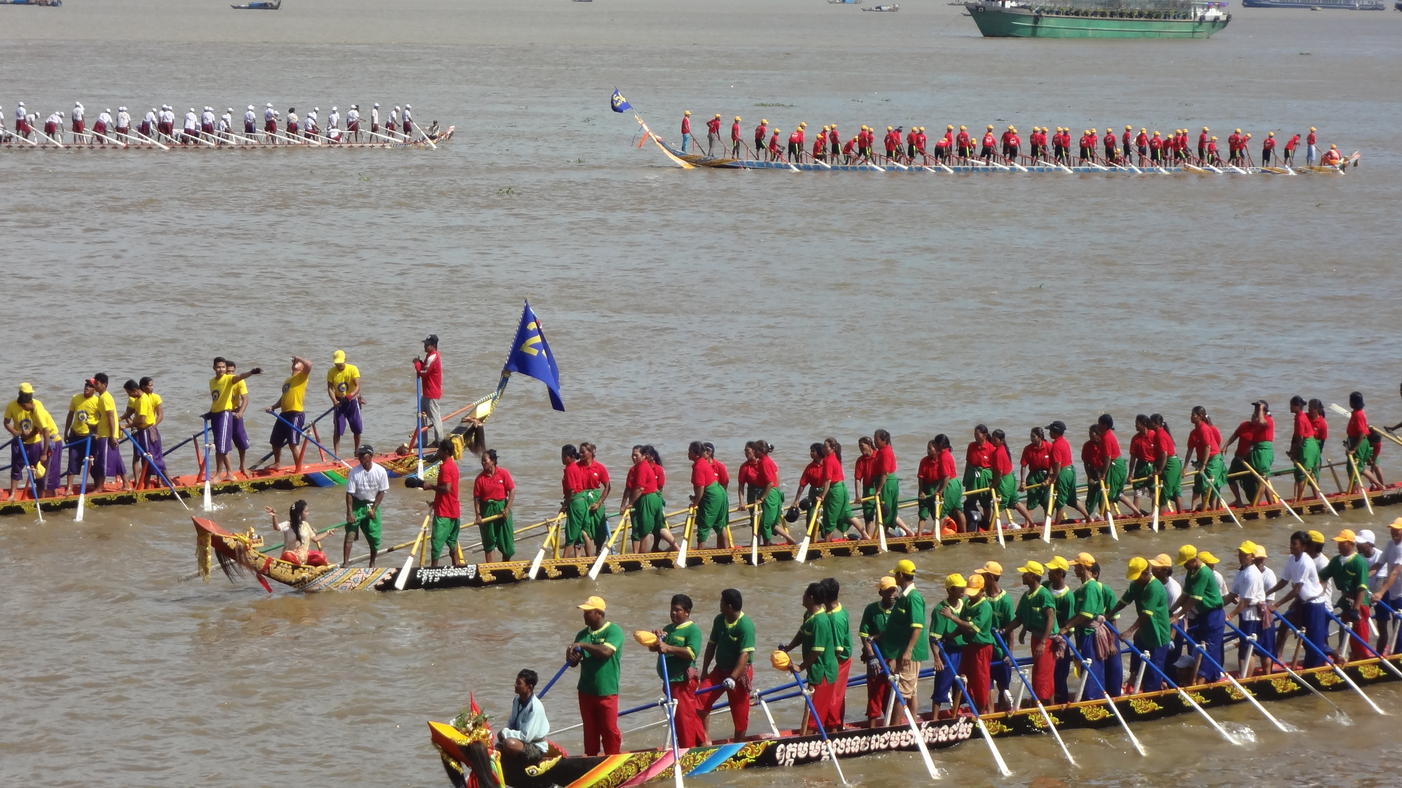 cambodia boat race 2