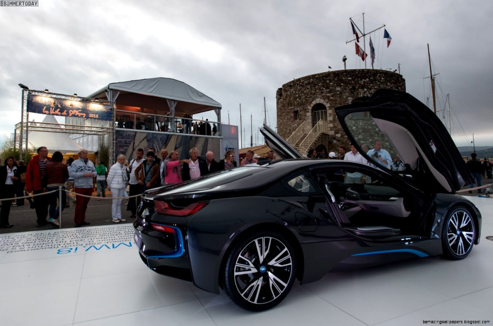 Luxury Cars BMW I8