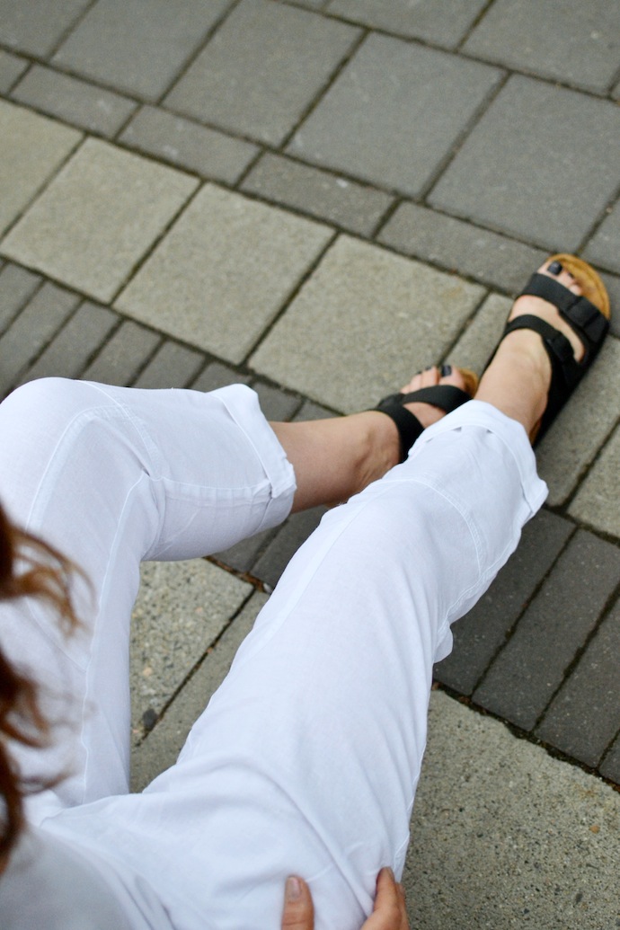 Gap Factory linen pants Vancouver blogger Covet and Acquire outfit