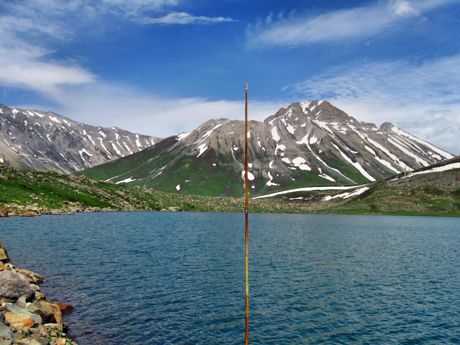 Dal Lake Srinagar Kashmir