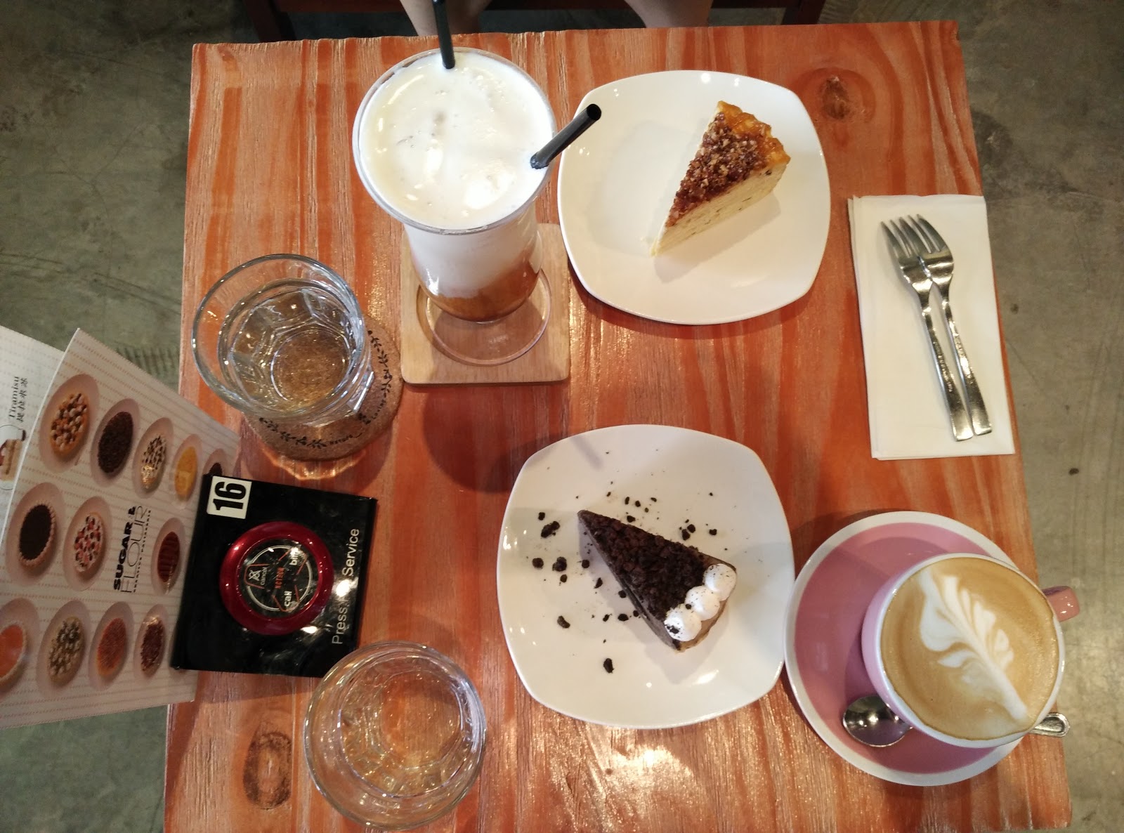 Food review Maco Vintage JB cool cafe with tasty mille crepe cakes