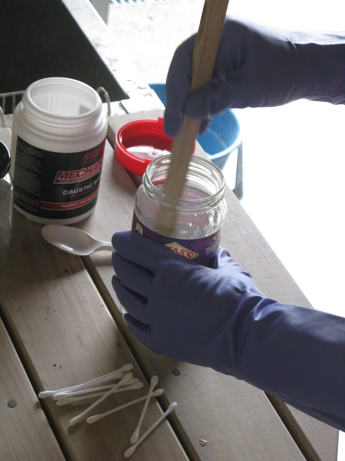 Toni Hartill Art Caustic etching trials and tribulations!