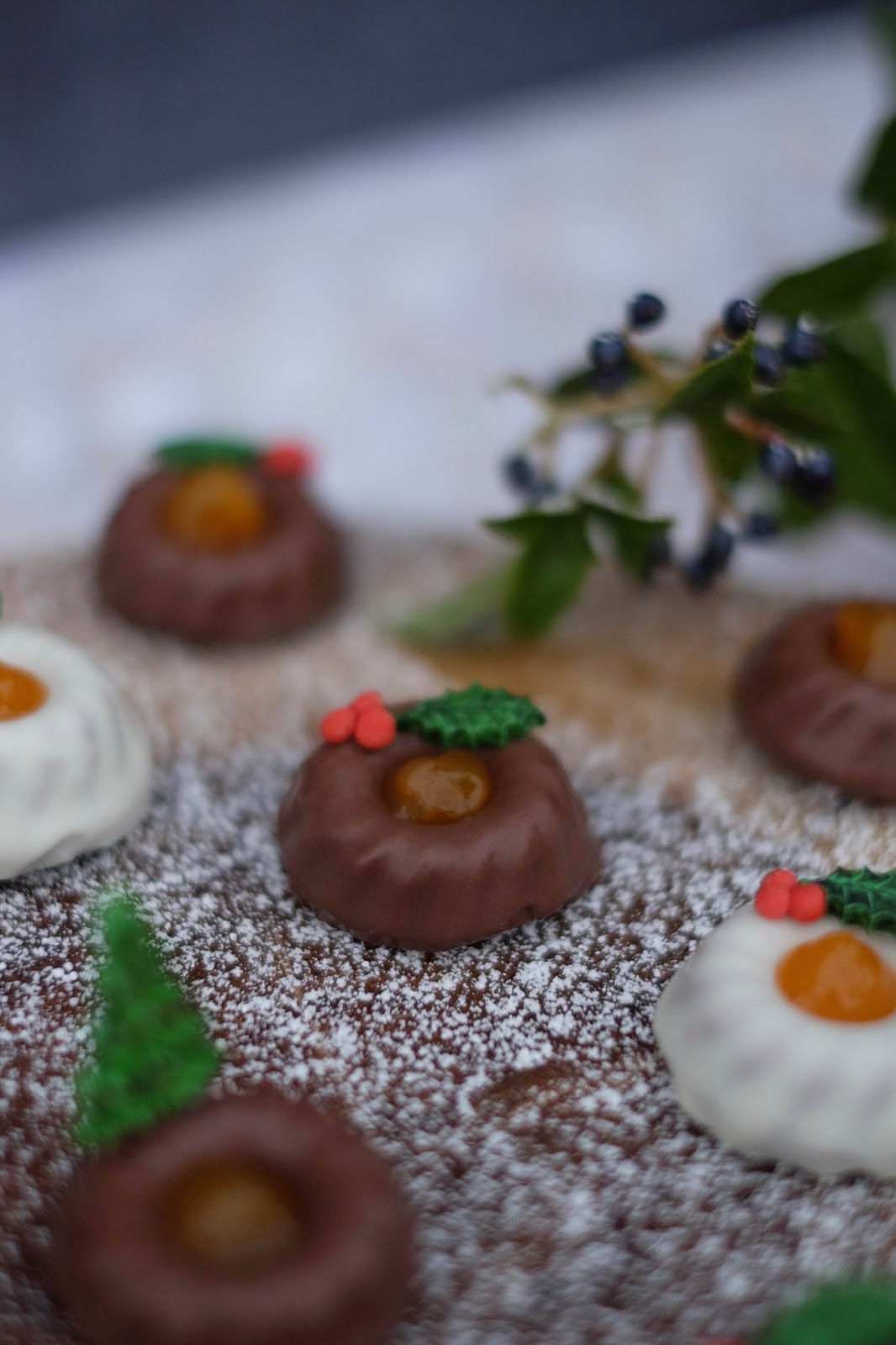 Mini Sacher Gugl Mit Aachener Printen Gewurz Marion S Kaffeeklatsch