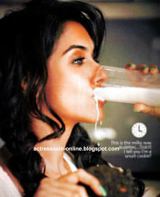 Asin Filmfare Magazine photo gallery