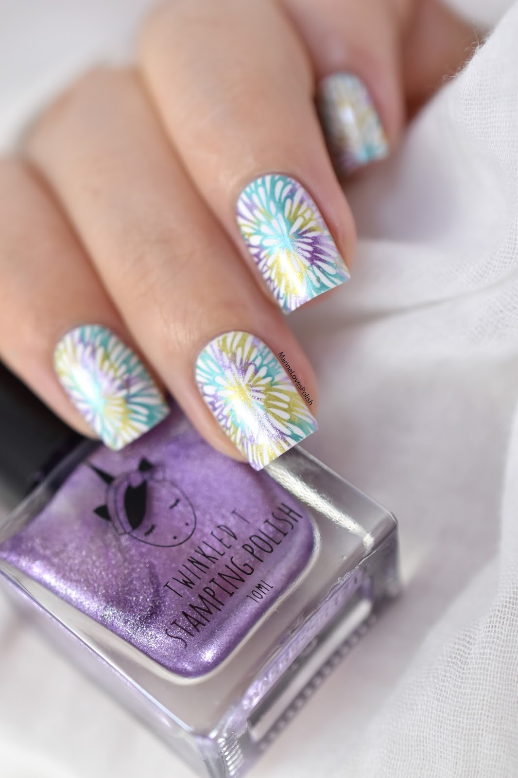 Tie & Dye Nail Art [VIDEO TUTORIAL]