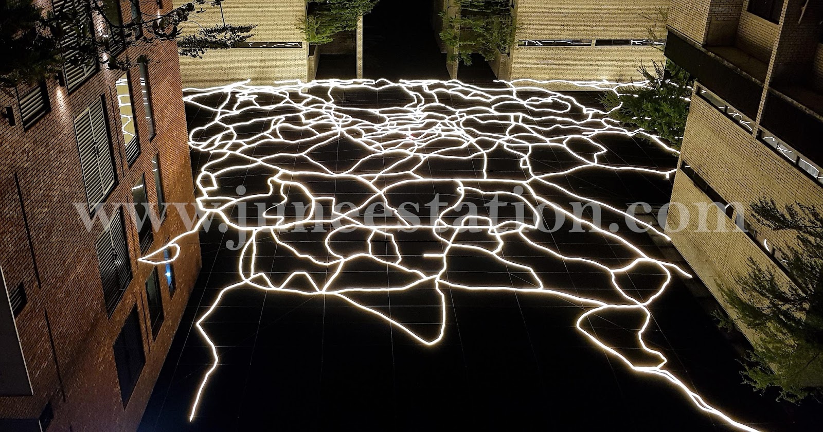 【KL 好去处 Lightbox Sungai Buloh】 城市与星空 灯光艺术嘉年华 Between the City & Stars