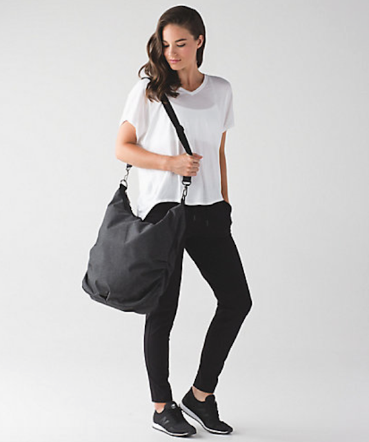 https://api.shopstyle.com/action/apiVisitRetailer?url=http%3A%2F%2Fshop.lululemon.com%2Fp%2Fbags%2FGo-Go-Go-Tote%2F_%2Fprod640061%3Frcnt%3D37%26N%3D1z13ziiZ7vf%26cnt%3D43%26color%3DLW9L77S_0001&site=www.shopstyle.ca&pid=uid6784-25288972-7