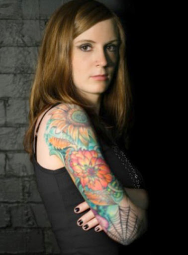 Colorido braço de tatuagem para menina