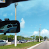 Aproximadamente 150 motoristas do UBER realizam carreata pela Roberto Freire em direção ao Midway