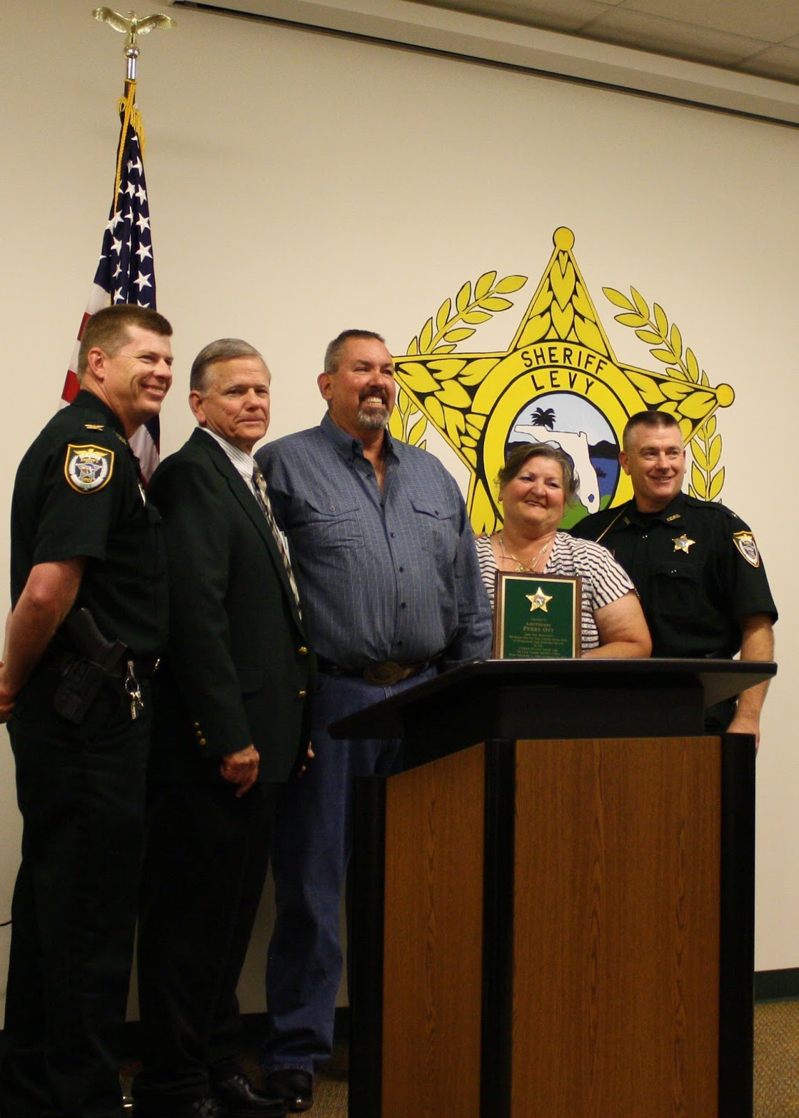 Levy County Sheriff's Star Sheriff McCallum Honors Retiree and Member