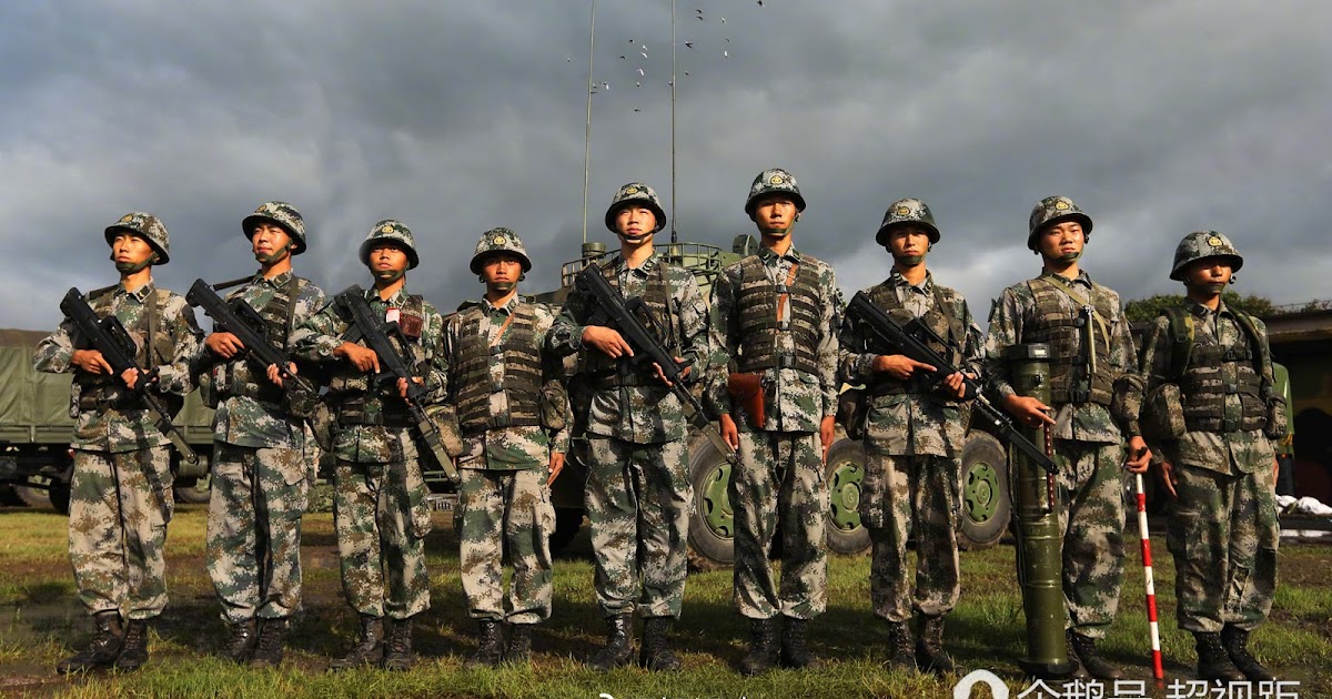 China Defense Blog A first look PLA's new 9man "ZBL09" infantry