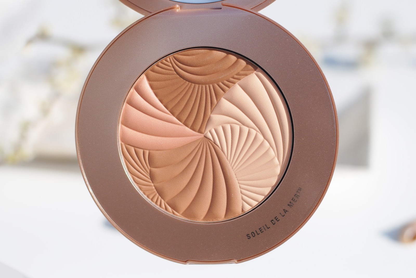 I AM A FASHIONEER La Mer Soleil de la Mer Bronzer