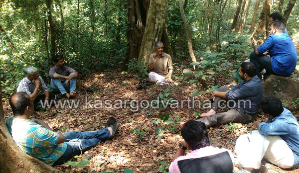 Kerala, kasaragod, Press Club, parappa, forest, Environmental workshop conducted in forest