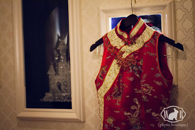 Traditional Chinese Wedding Gown {White Rabbit Photo Boutique}