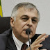 BRASIL / Ex-diretor da Petrobras delata propina a 32 parlamentares