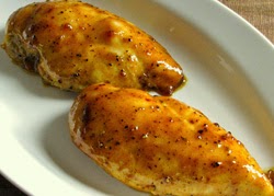 Viščiukų krūtinėlės su kario padažu Viščiukų krūtinėlės su kario padažu